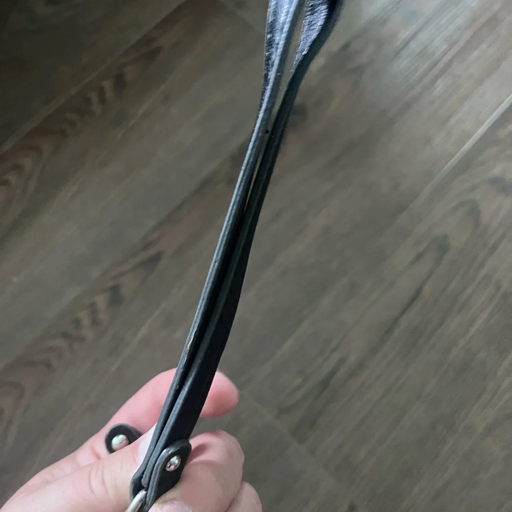 Wristlets - Picture 5 of 8